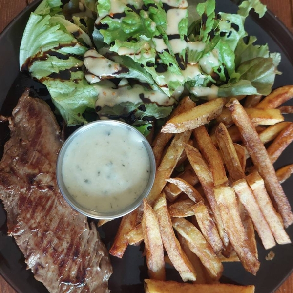 La carte - L'Agapanthe - restaurant SAINT-REMY-DE-CHARGNAT - bien manger SAINT-REMY-DE-CHARGNAT